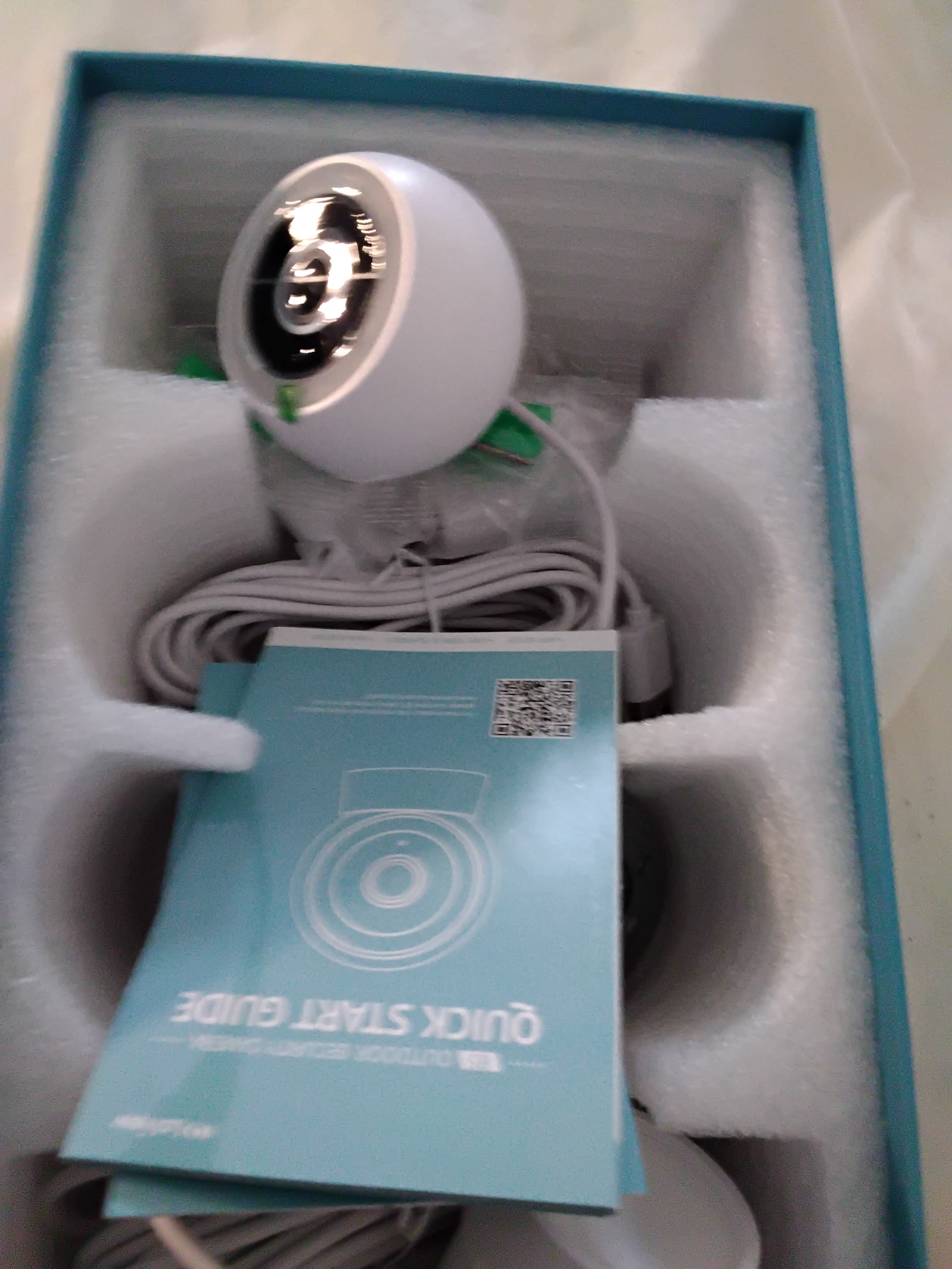 Laview outdoor Camera, like New